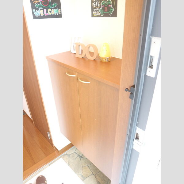 玄関 (シューズボックス)