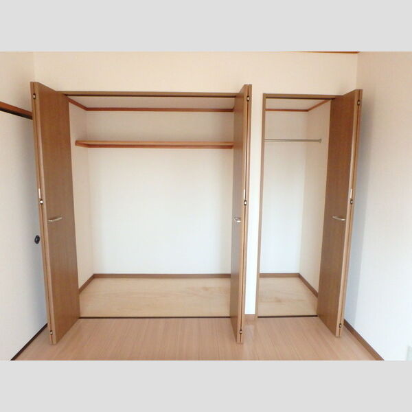収納 (クローゼット)