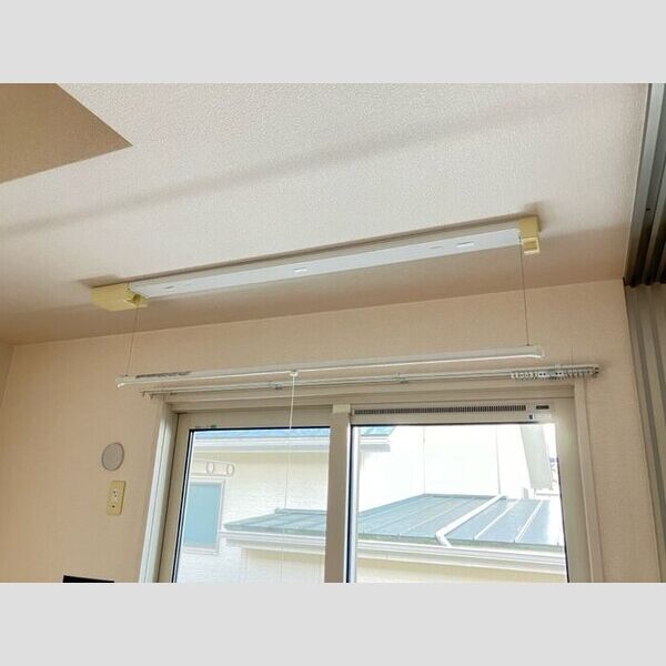 その他 (室内物干し)