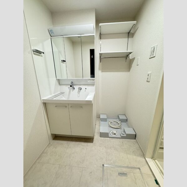 洗面所 (洗面室)