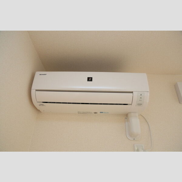 その他設備 (リビングにはエアコン1台付いてます☆)