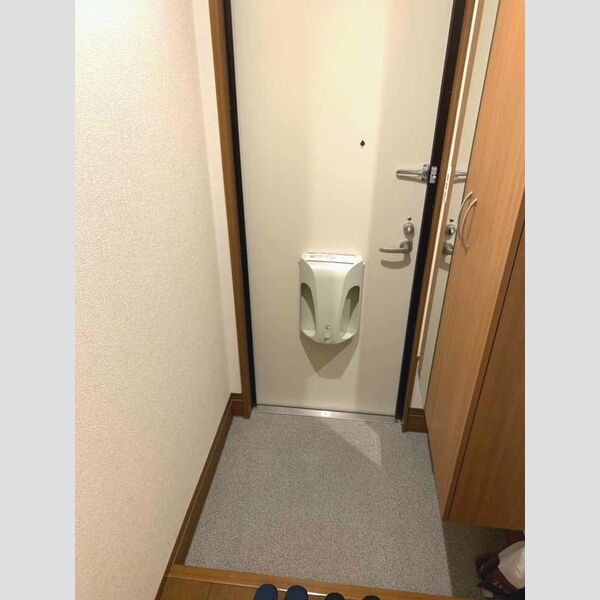玄関 (玄関)