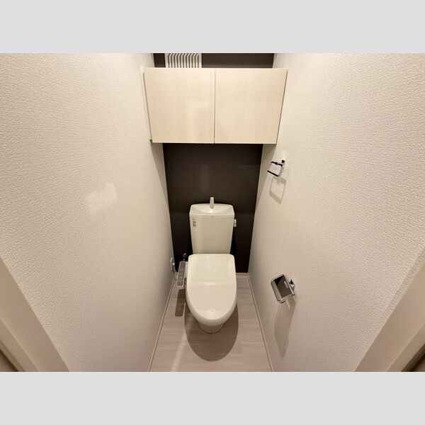 トイレ (温水洗浄暖房便座)