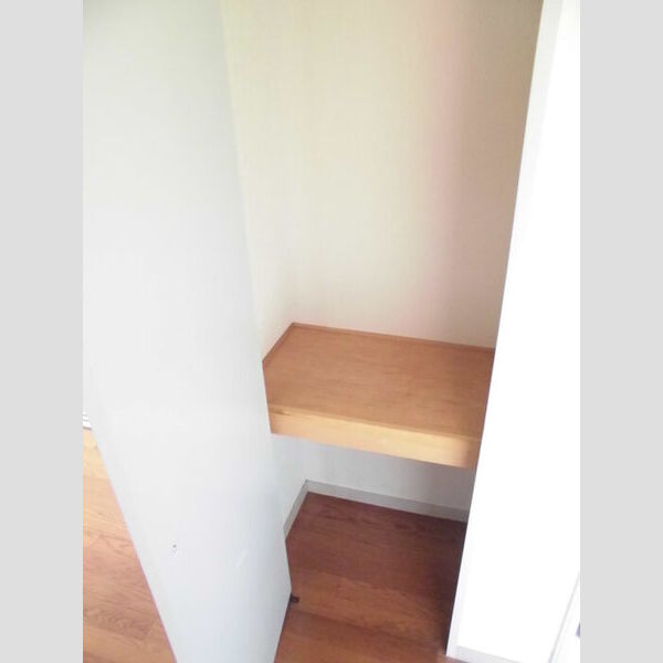 その他設備 (収納)