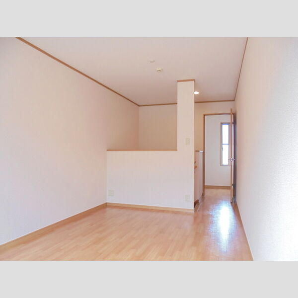 その他 (洋室2F)