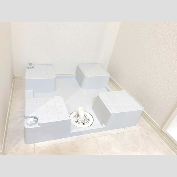 その他 (室内洗濯機置き場)