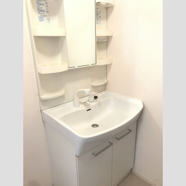 洗面所 (洗髪洗面化粧愛)