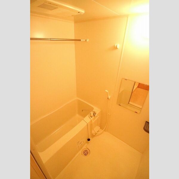 バス (浴室乾燥付浴室)