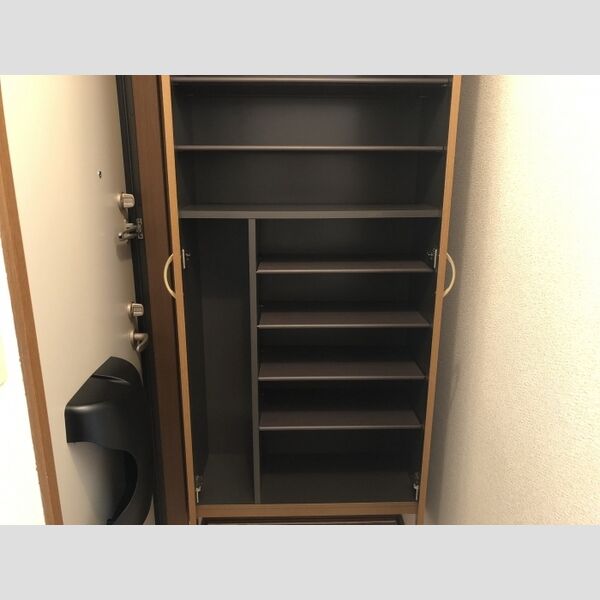 玄関 (シューズボックス)