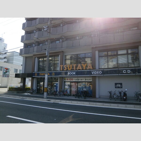 現地周辺 (TSUTAYA藤の森店 880m)
