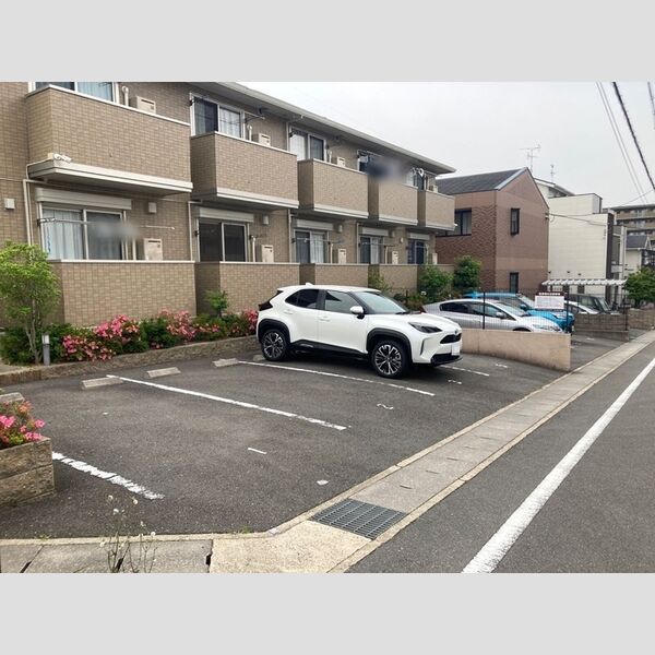 駐車場 (駐車場)