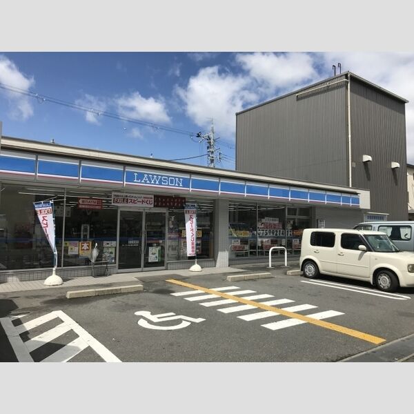 現地周辺 (ローソン)