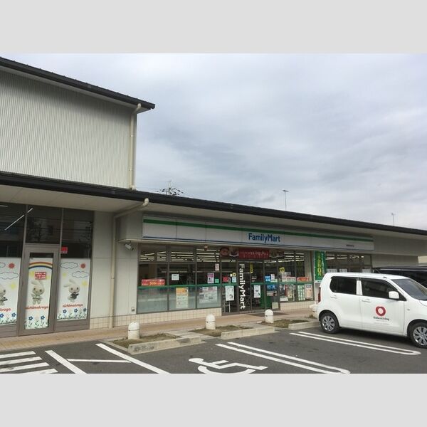 現地周辺 (ファミリーマート嵯峨新宮町店(320m))