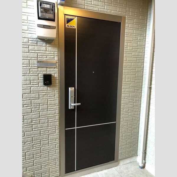 エントランス (エントランスオートロック)