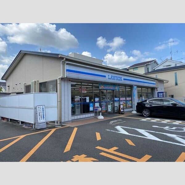 現地周辺 (ローソン)