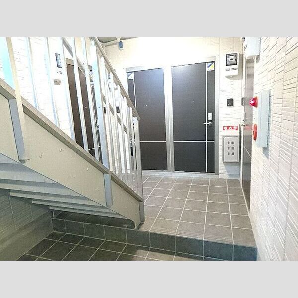 現地周辺 (ロビー)