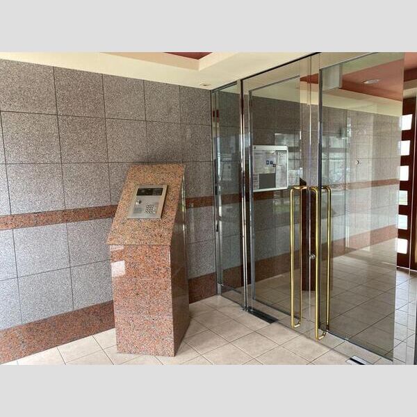 エントランス (オートロック)