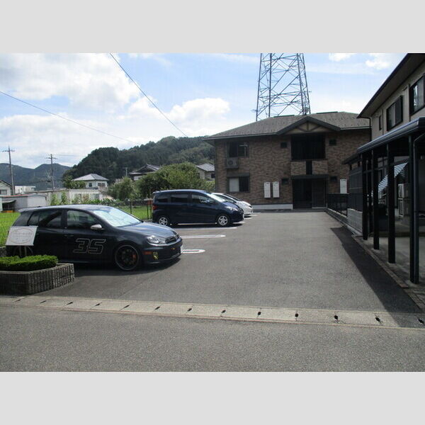 駐車場 (駐車場)