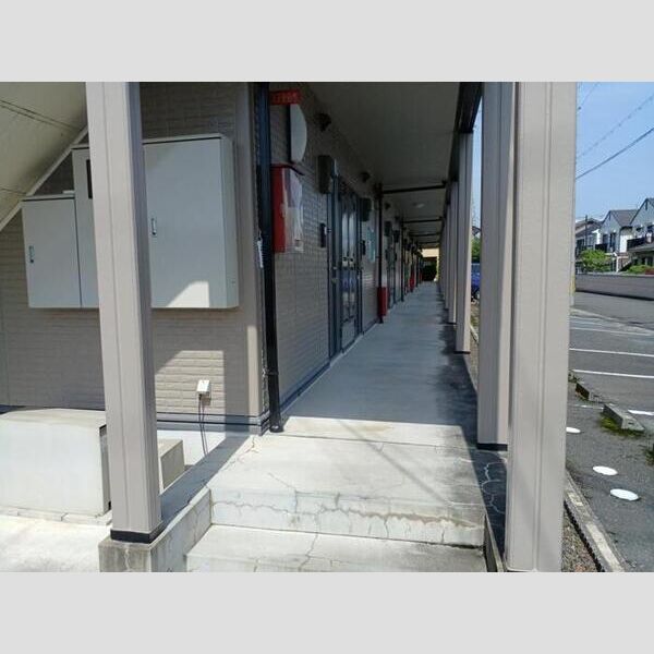 現地周辺 (廊下)