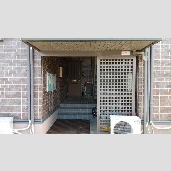 エントランス (エントランス)