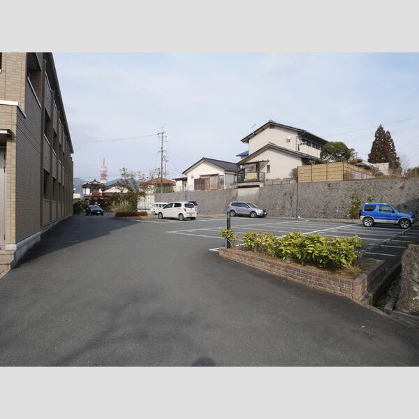 駐車場 (駐車場)