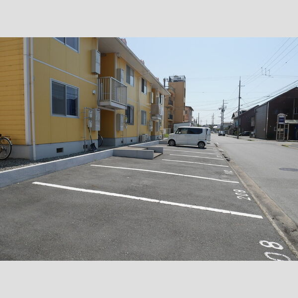 駐車場 (駐車場)