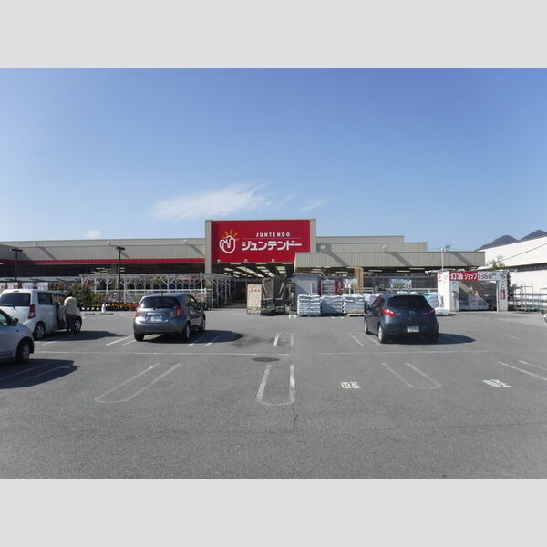 現地周辺 (ジュンテンドー柏原店(1600m))