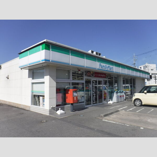 現地周辺 (ファミリーマート柏原南多田店(179m))