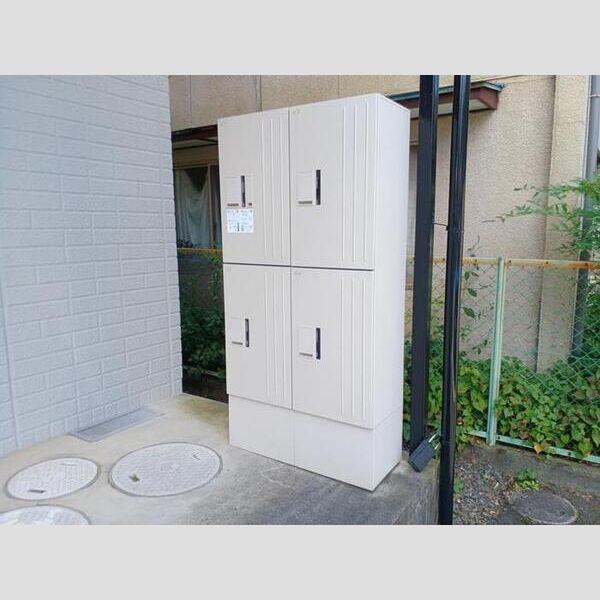 現地周辺 (宅配ボックス)