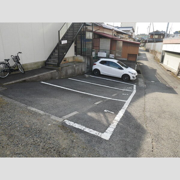 駐車場 (駐車場)