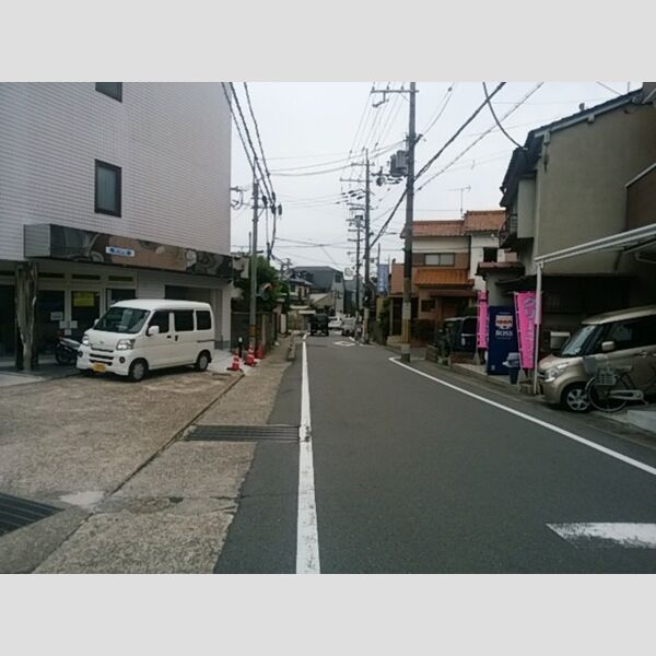 現地周辺 (前面道路)