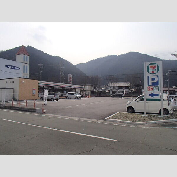 現地周辺 (セブンイレブン篠山大沢店(660m))