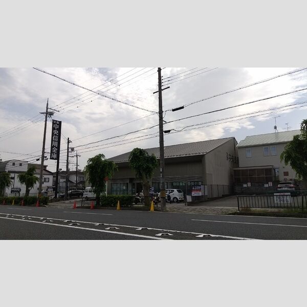 現地周辺 (京都信用金庫今里支店)
