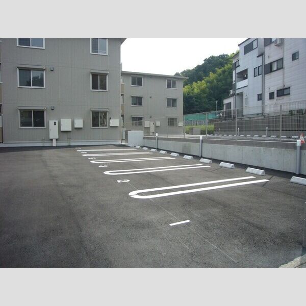 駐車場 (駐車場)