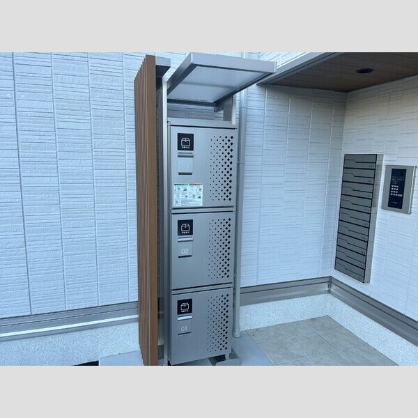 現地周辺 (宅配ボックス)