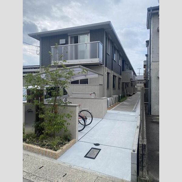 建物外観 (外観写真)