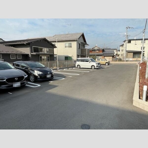 駐車場 (駐車場)