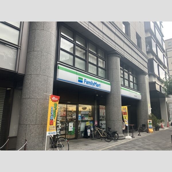 現地周辺 (ファミリーマート烏丸押小路点)