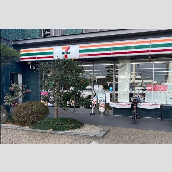 現地周辺 (セブンイレブン宇治京阪木幡駅前店)