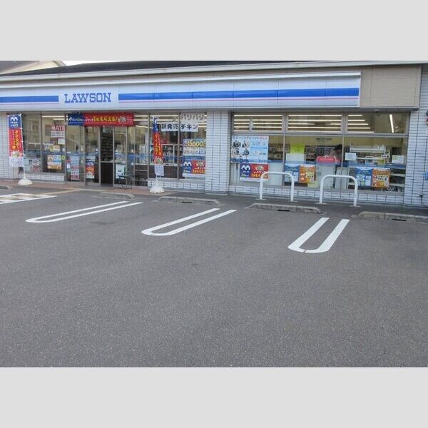 現地周辺 (ローソン西京川島店)