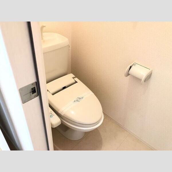 トイレ (温水洗浄便座)