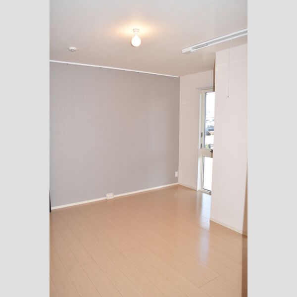 その他 (洋室・アクセントクロス・ピクチャーレール)