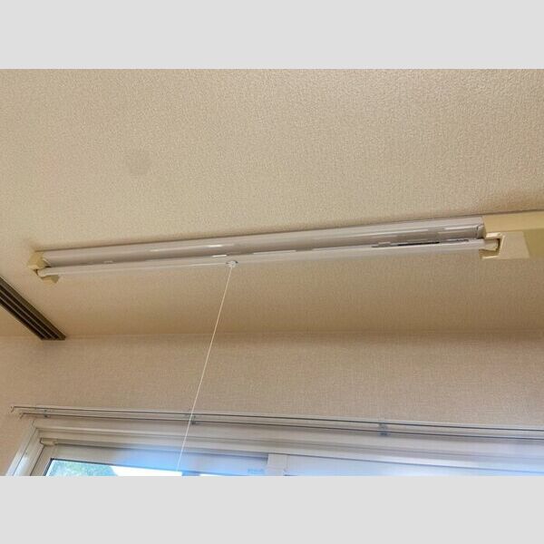 その他 (室内物干)