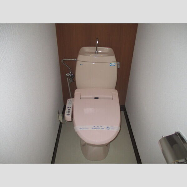 トイレ (温水洗浄暖房便座)