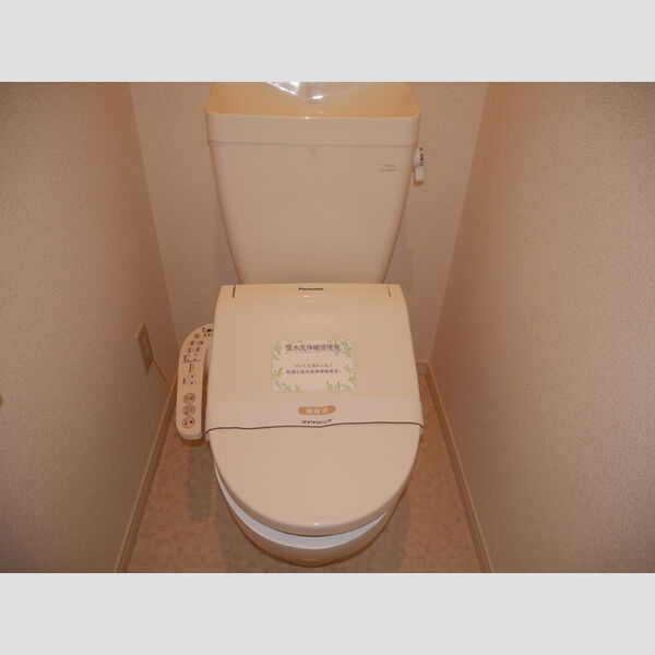 トイレ (温水洗浄暖房便座)