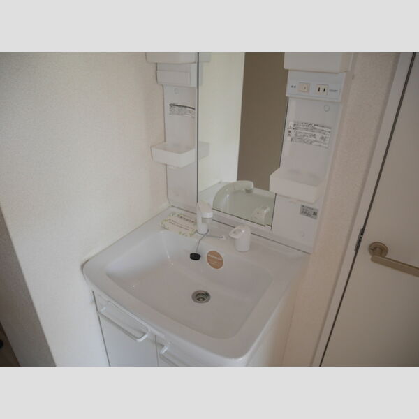 洗面所 (洗面化粧台)