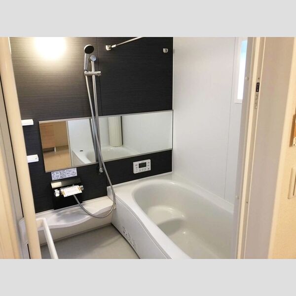 バス (浴室)