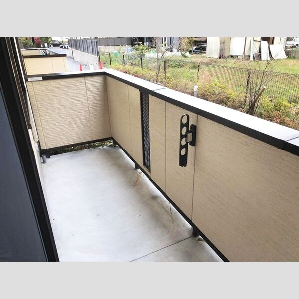 バルコニー・ベランダ (バルコニー)