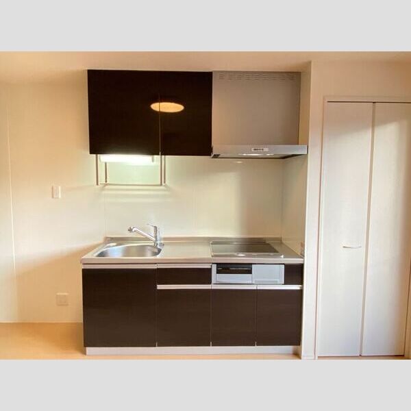 キッチン (システムキッチン)