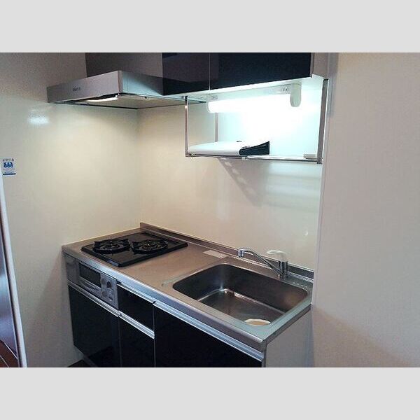 キッチン (システムキッチン(ガスコンロが付いています))